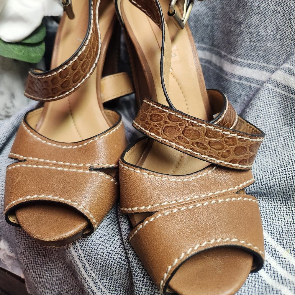 BCBG HEELS